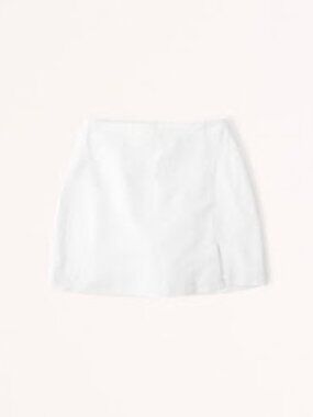 Abercrombie Linen Blend Slit Mini Skort